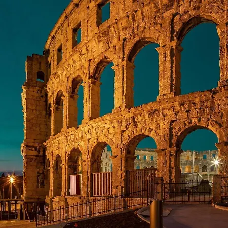 Vista Апартаменты *