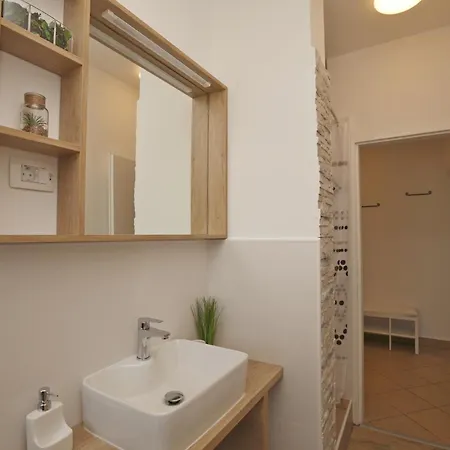 Lägenhet Vista Pula